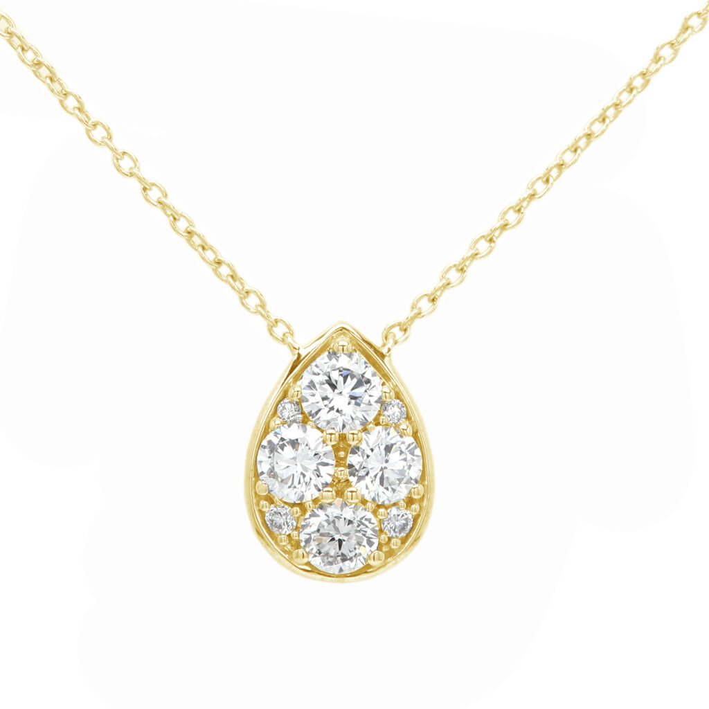 Group Stunt Necklace in Gold